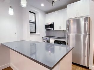 311 W 113th St #1R, New York, NY 10026