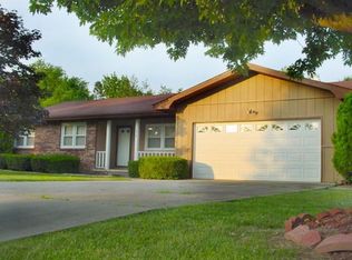 1212 Plum Ave, Mount Vernon, IL 62864