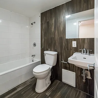 Rented by Nooklyn NYC LLC | media 28