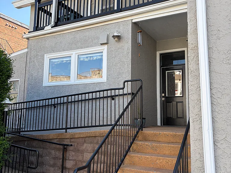 257 Church St #2 — Photo 2
