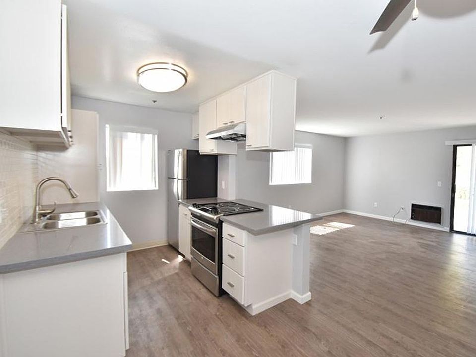 1st image of 322 Hillside Ter APT 13