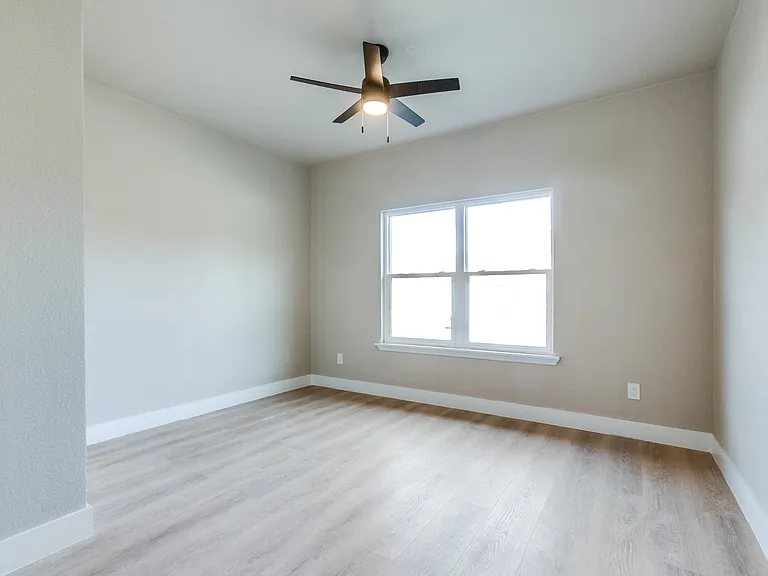 7212 Canongate Dr — Photo 9