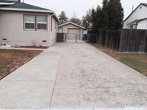 4th image of 2851 Atlas Ave