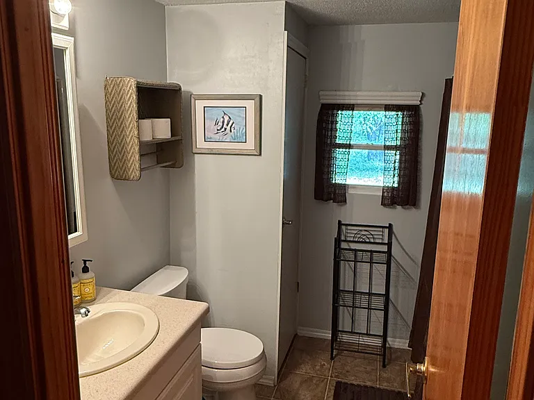 10033 SW 182nd Ct — Photo 10