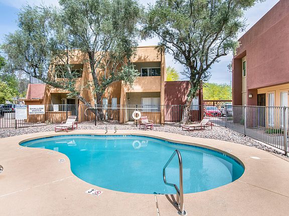 4th image of 520 E WEBER Drive #32