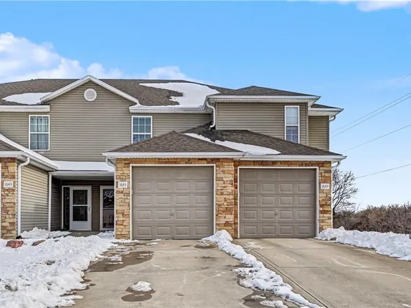 1645 SW Madison St, Lees Summit, MO 64081