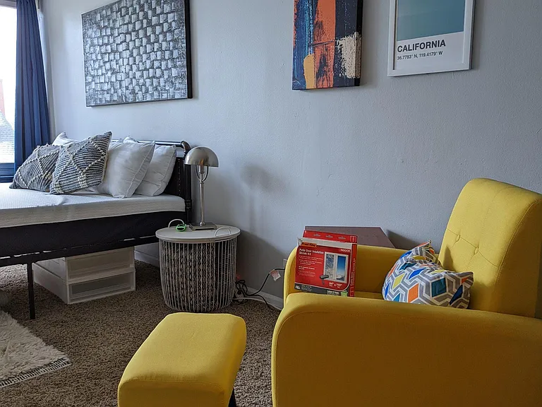 789 N Clarkson St #503 — Photo 3
