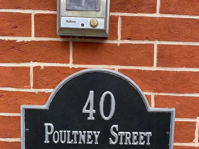 40 Poultney St — Photo 6
