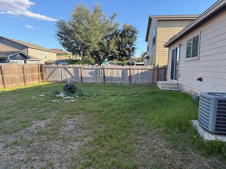 4714 Dapple Dr — Photo 17