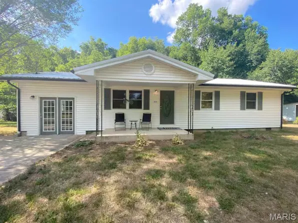 615 Frisco St, Steelville, MO 65565