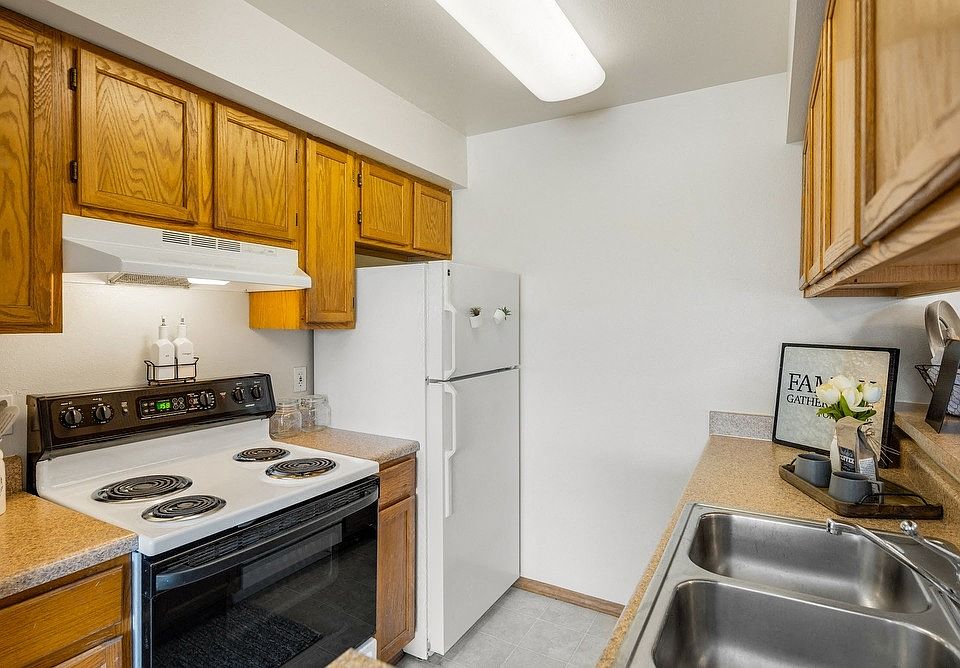 La Maisonnette Apartments - Kitchen