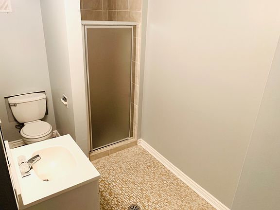 4th image of 1003 State St APT 1