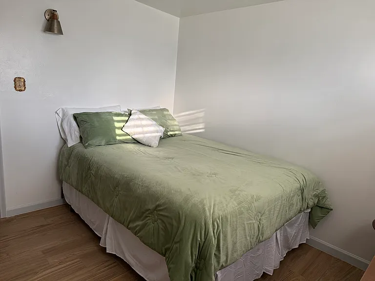 1832 S Tam O Shanter Ave — Photo 29