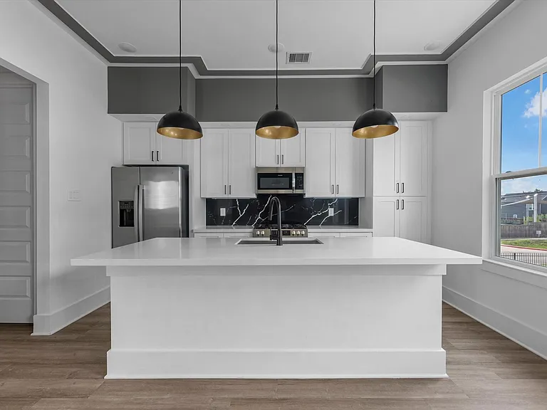 9004 Orange Spring Dr — Photo 10