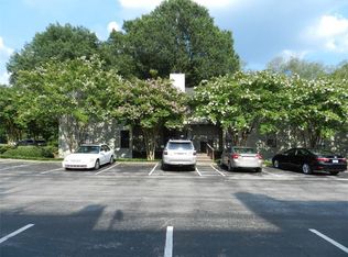 404 Park Ridge Cir, Marietta, GA 30068