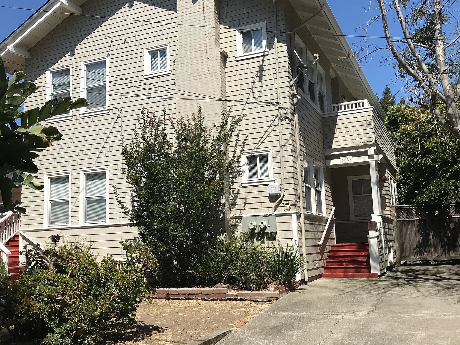 2 bed, $3,295 — Photo 1