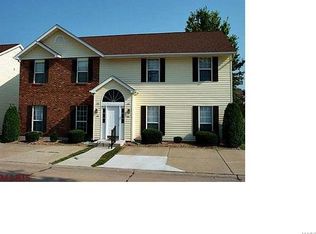 424 Cambridge Pl, Saint Peters, MO 63376