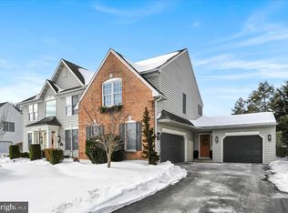 120 Coventry Ln, Reading, PA 19610