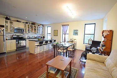 Rented by Rolling Stone Realty LLC