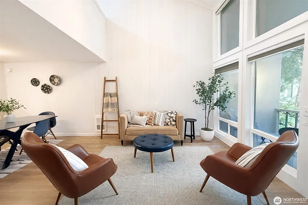 Bright natural light - 6525 139th Pl NE #39