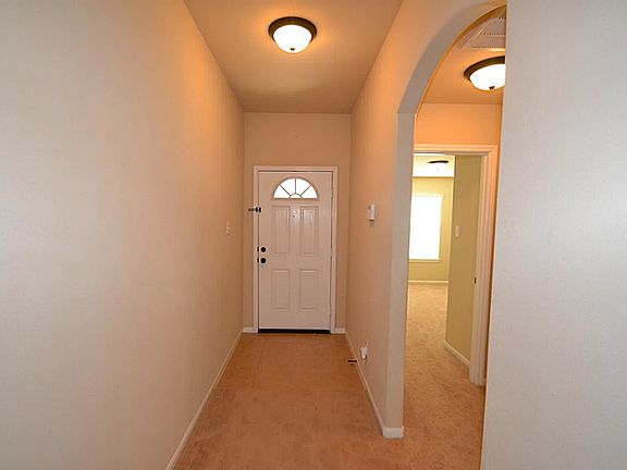 4th image of 2502 Grey Reef Dr