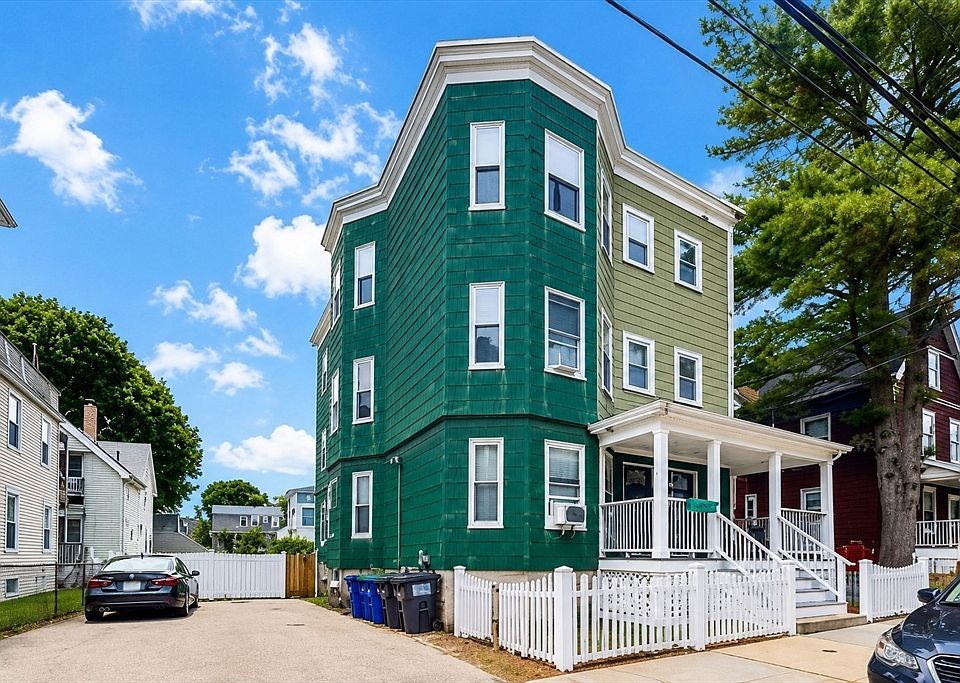 1st image of 11 Endicott Ave
