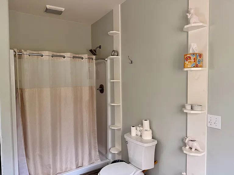 2099 Emigrant Creek Rd — Photo 13