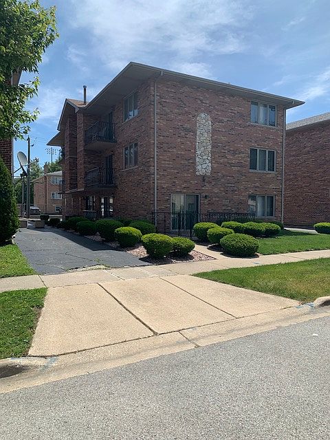 1st image of 10541 S Parkside Ave #2W