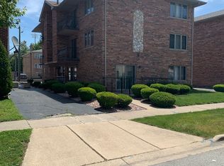 10541 S Parkside Ave #2W, Chicago Ridge, IL 60415