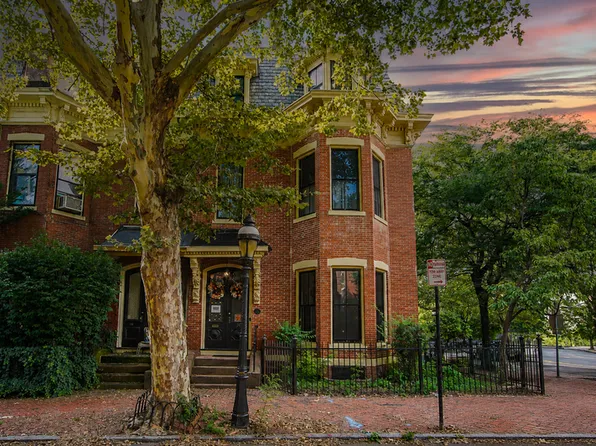 52 Mattoon St Unit 1, Springfield, MA 01105
