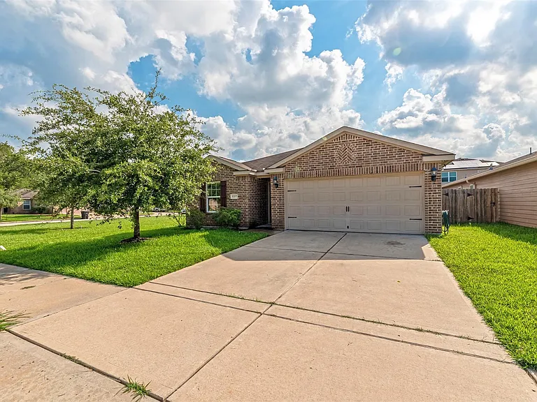 11207 Hall Pines Ct — Photo 3