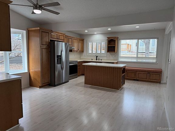 5th image of 41 Canongate Lane