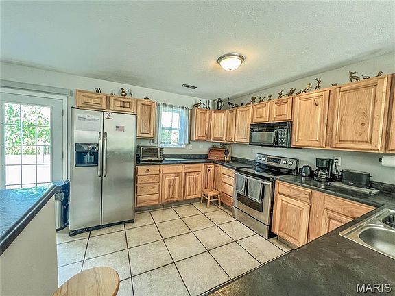 4th image of 408 McMurry St