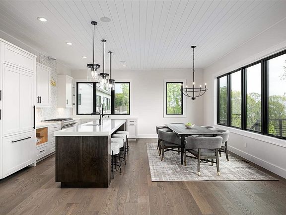 2nd image of 15939 Waters Edge Dr