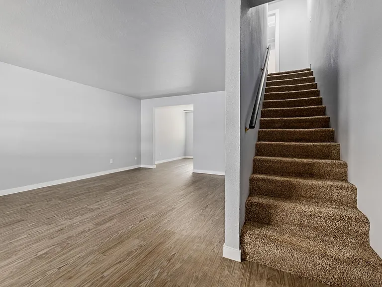 2-WEEKS FREE | North River Apartments — Photo 7