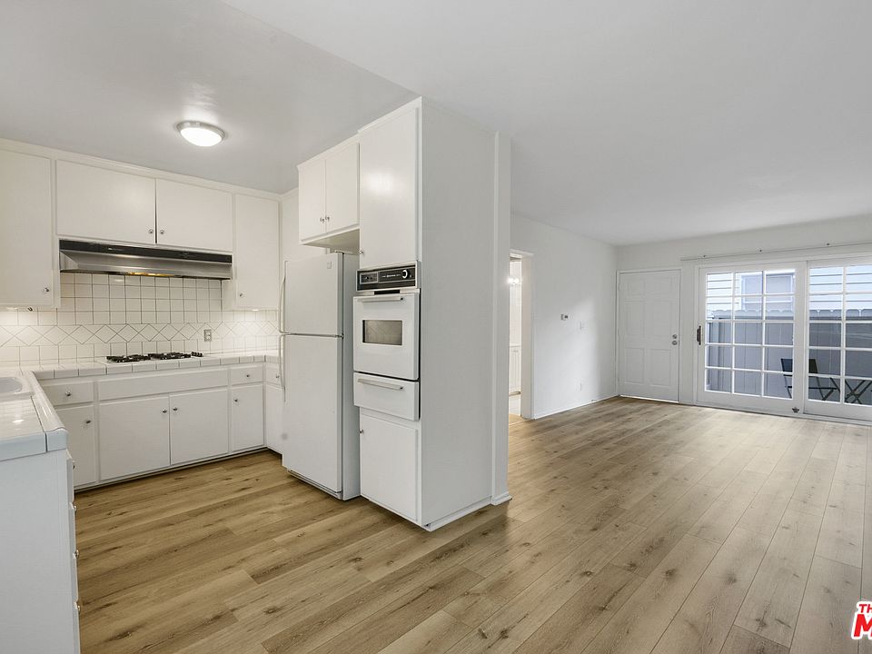 1st image of 1751 Centinela Ave APT 2