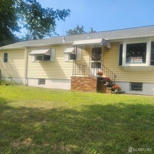 320 Fisher Ave, Piscataway, NJ, 08854