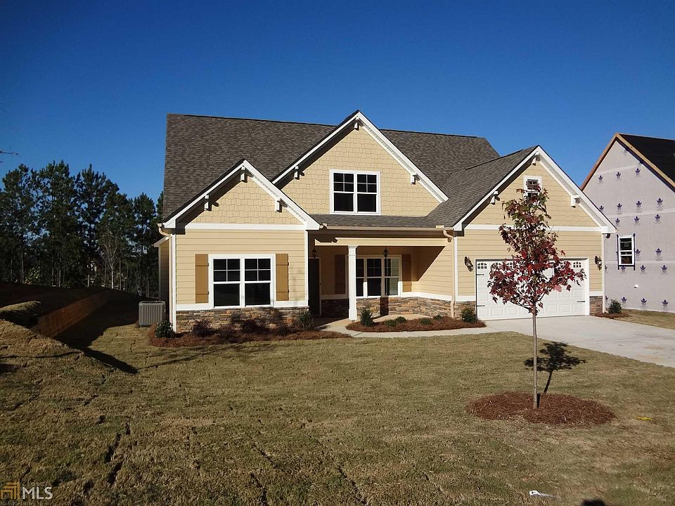 1st image of 463 Vanderbilt Pkwy #21