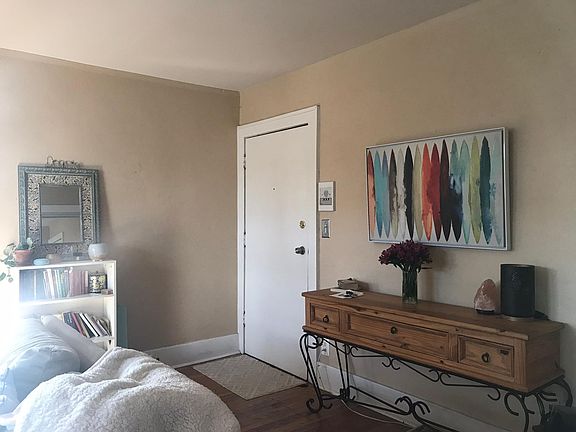 2nd image of 103 N Center St APT 9