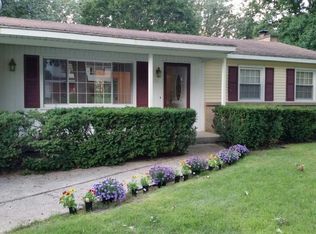 5717 Burgis Ave SE, Kentwood, MI