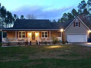 93 Slosh Ln, Stockton, GA 31649