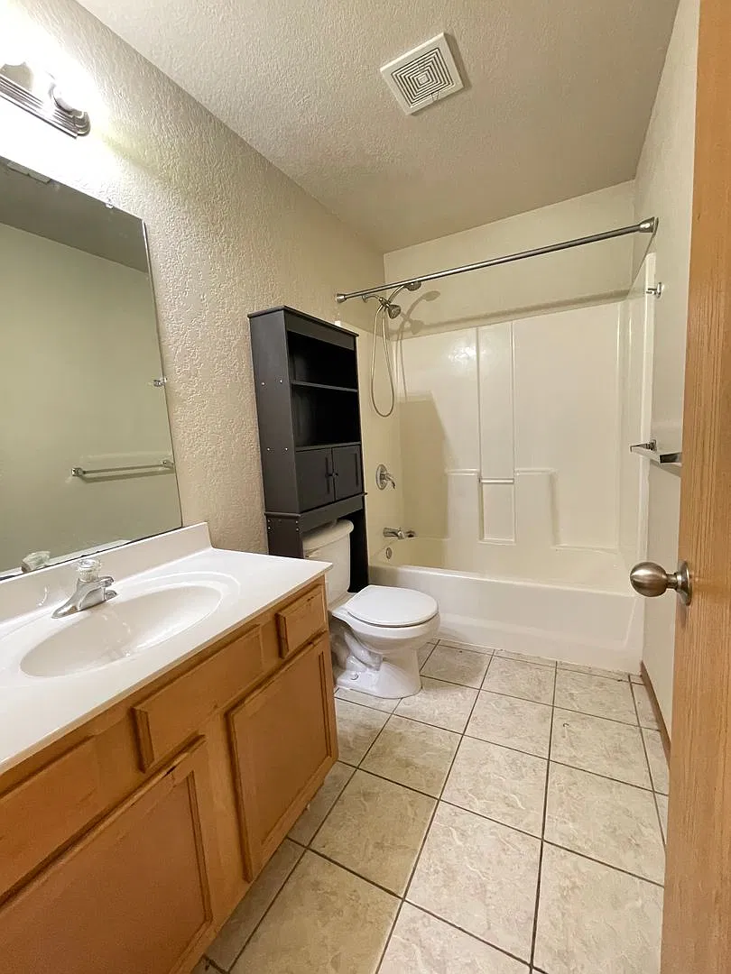 108/118 Boone Crossing Drive — Photo 4