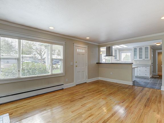 4th image of 1104 N 30th St