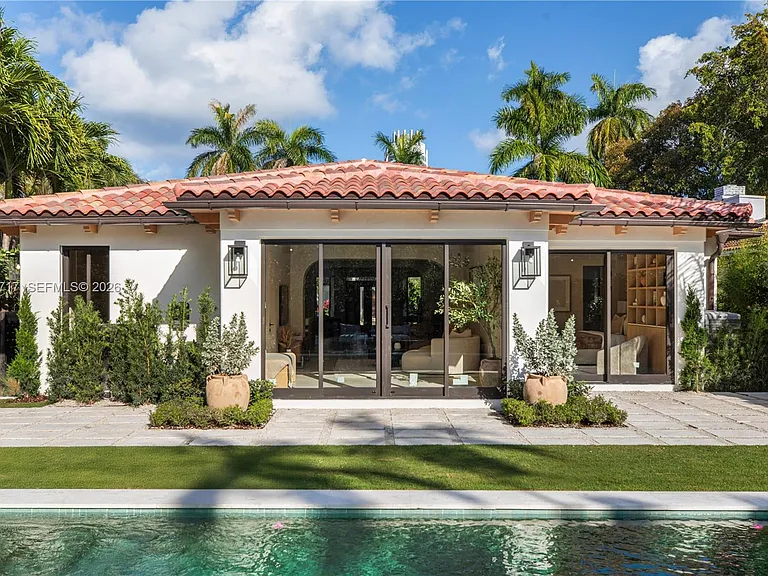 Royal Palm Ave — Photo 25