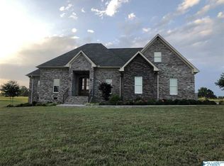 76 Park Rd, Union Grove, AL 35175