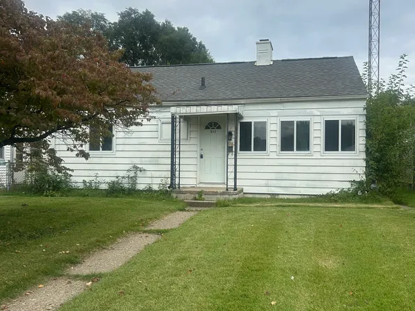 1830 Pulaski St, South Bend, IN 46613
