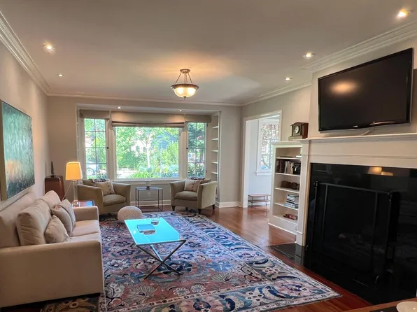 728 Forest Ave, Palo Alto, CA 94301