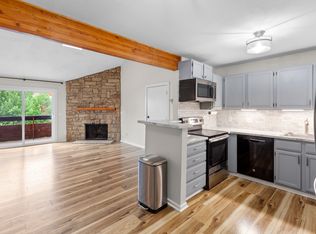 335 Wright St APT 312, Lakewood, CO 80228