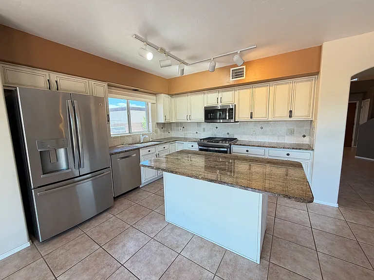 11384 N Sawtooth Rd — Photo 8