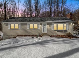 883 Old Waterbury Rd, Southbury, CT 06488
